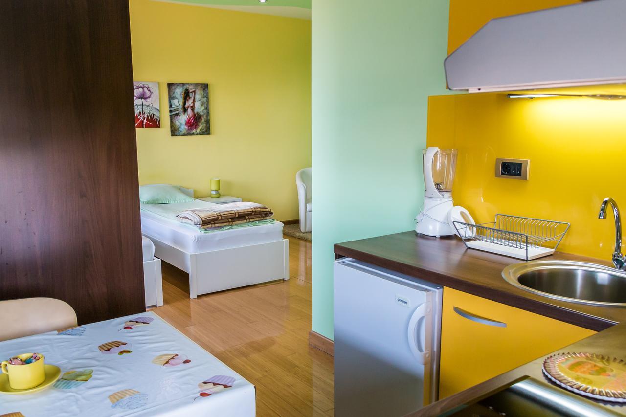 Kalanj Apartmani I Sobe Belgrado Exterior foto