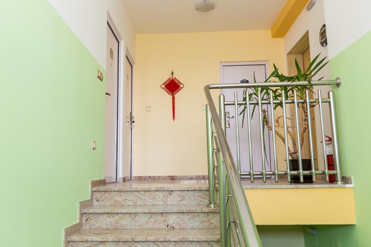 Kalanj Apartmani I Sobe Belgrado Exterior foto